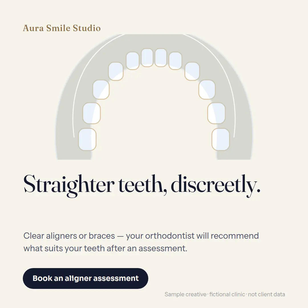 Square post for Aura Smile Studio: a clear aligner over a tooth arch and the headline “Straighter teeth, discreetly.”